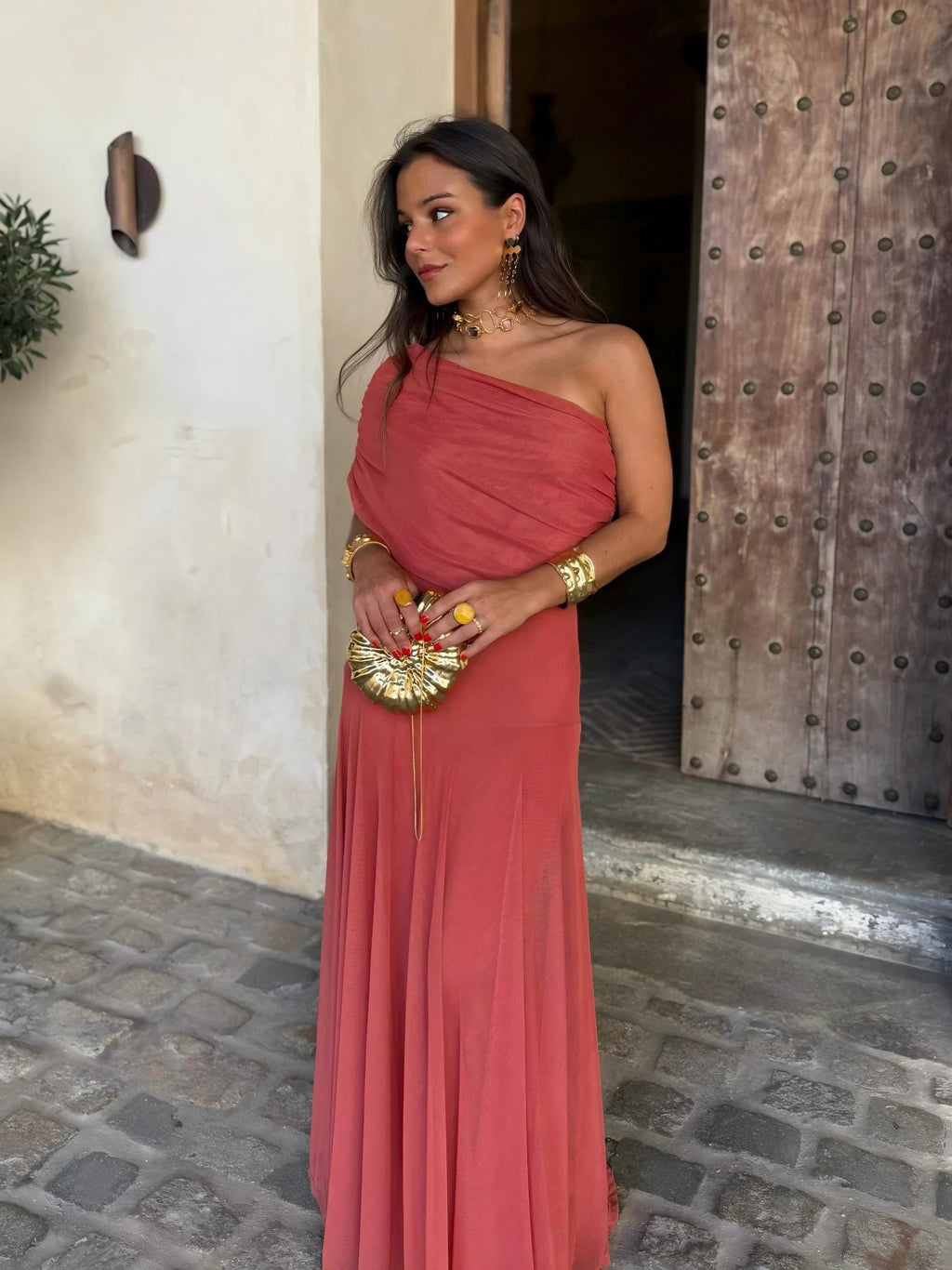 Vestido Toledo: Maxi de un hombro en Mesh