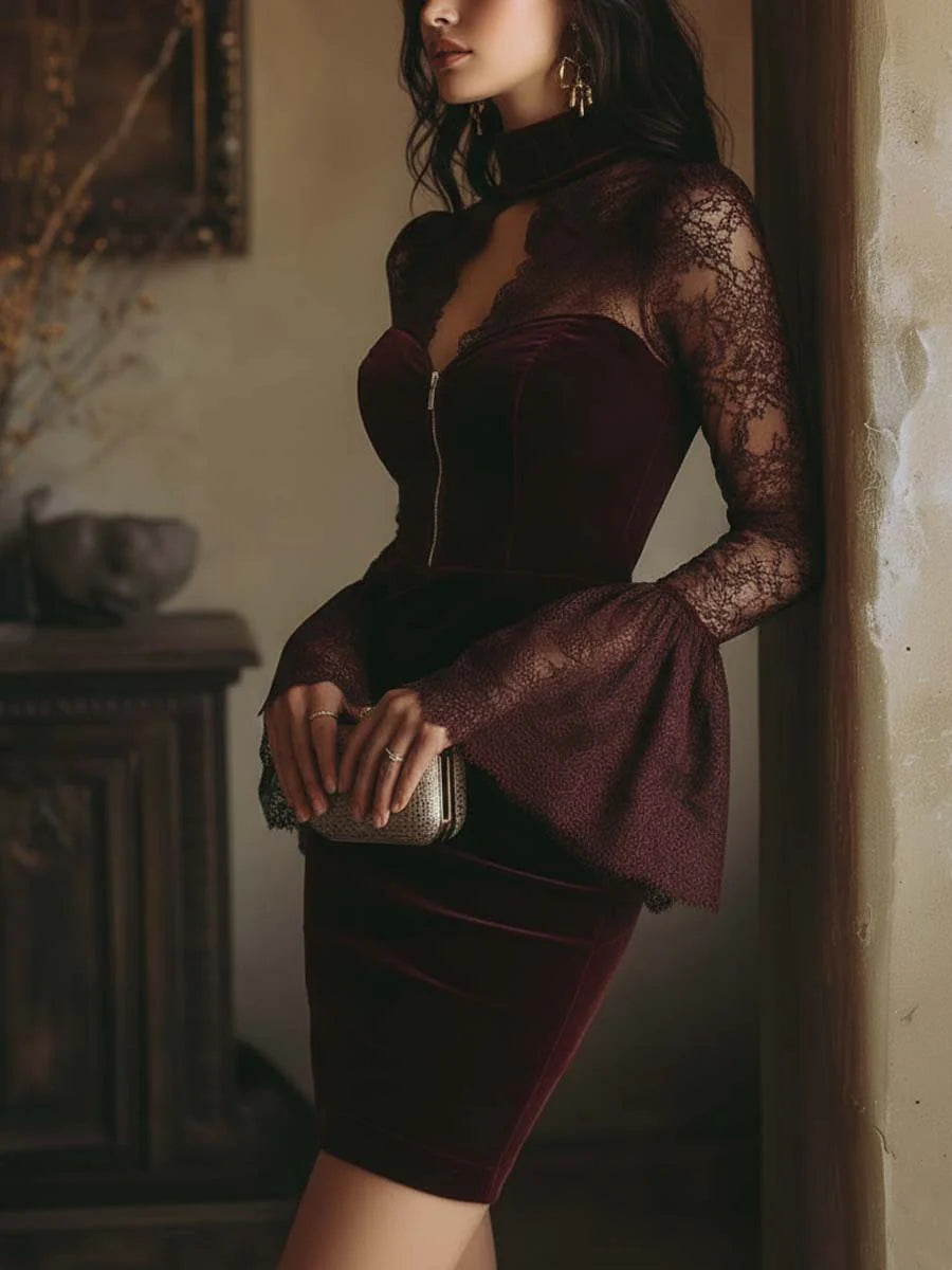 NÚRIA™║Vestido mini ajustado de terciopelo y encaje en color burdeos