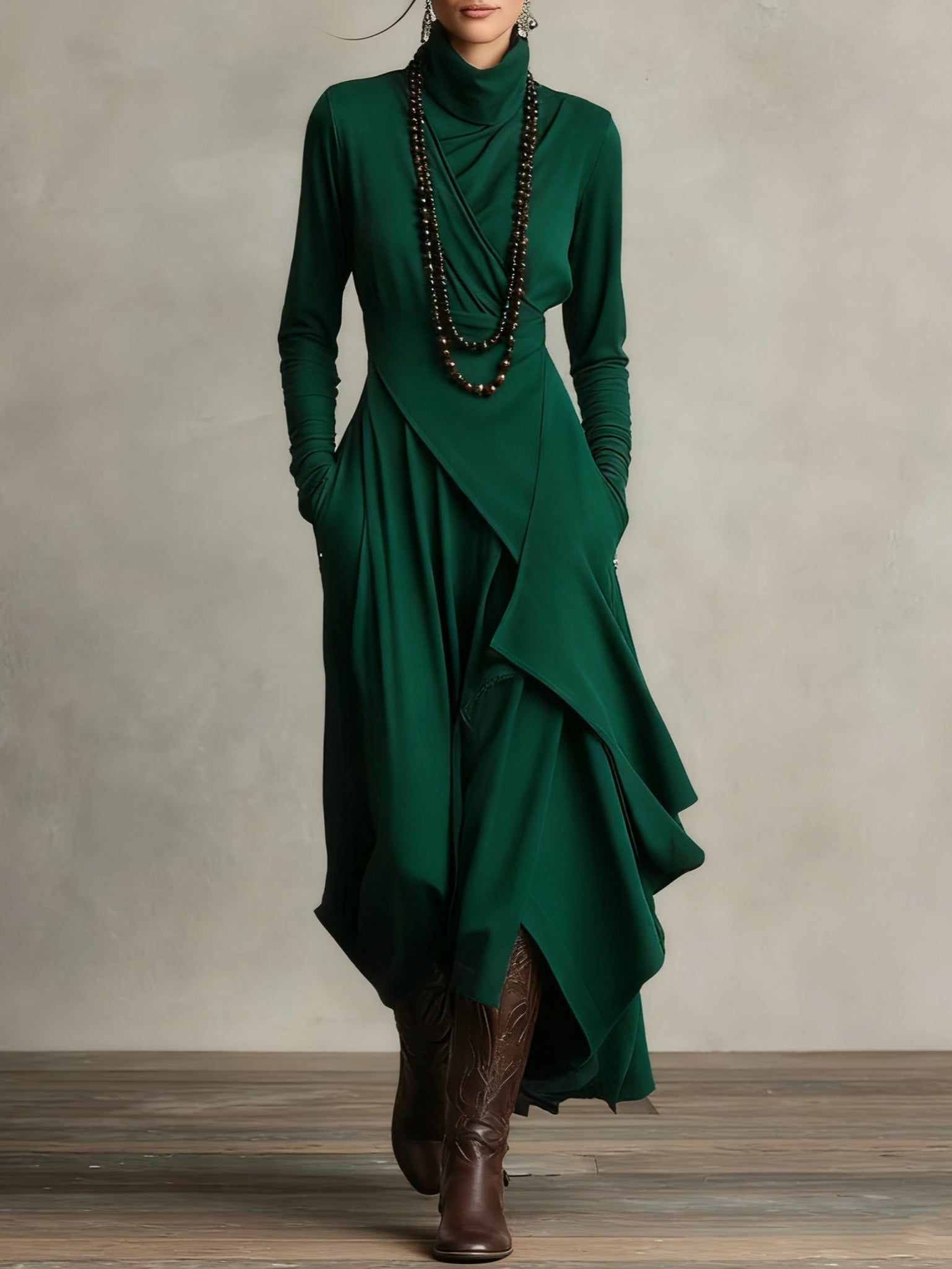 AURELIA™║Vestido largo plisado asimétrico con cuello alto